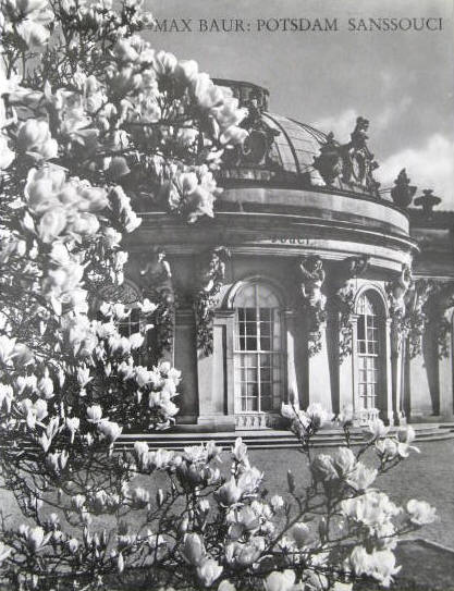 Fotograf Max Baur:  Potsdam Sanssouci1934-1939. Berlin, Rembrandt 1981.