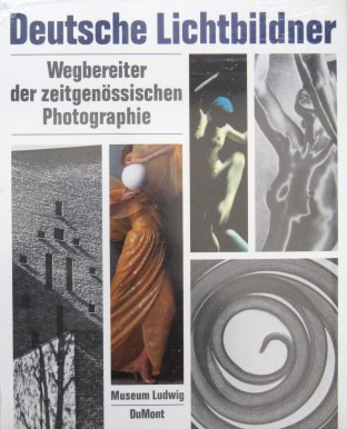 Reinhold Mißelbeck: Deutsche Lichtbildner. Wegbereiter der zeitgenössischen Photographie. Köln, DuMont, 1987