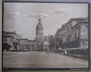 Ketschentor mit Ministerium in Coburg.