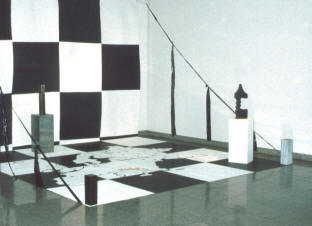 Kunst Installation von Elke Rehder im Wirtschaftsministerium in Bonn 1993