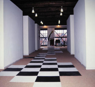 Kunst Installation von Elke Rehder 1992 in Wolfenbüttel