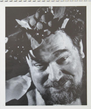 Hermann Schomberg als Trunkener in Faust II 1958.