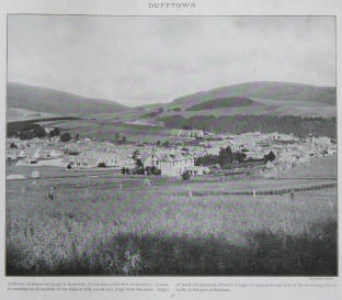 Dufftown, an important burgh of Banffshire. Photography 1910.