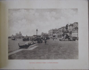 Venezia - Riva degli Schianvoni e Monumento a Vittorio Emanuele