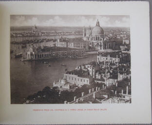 Panorama preso dal Campanile di San Marco verso la Chiesa della Salute 1900